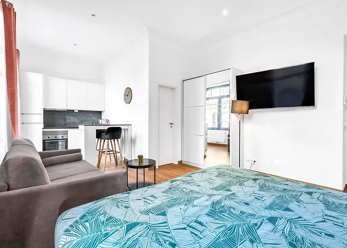 1 - Near Place De Paris * לוקסמבורג